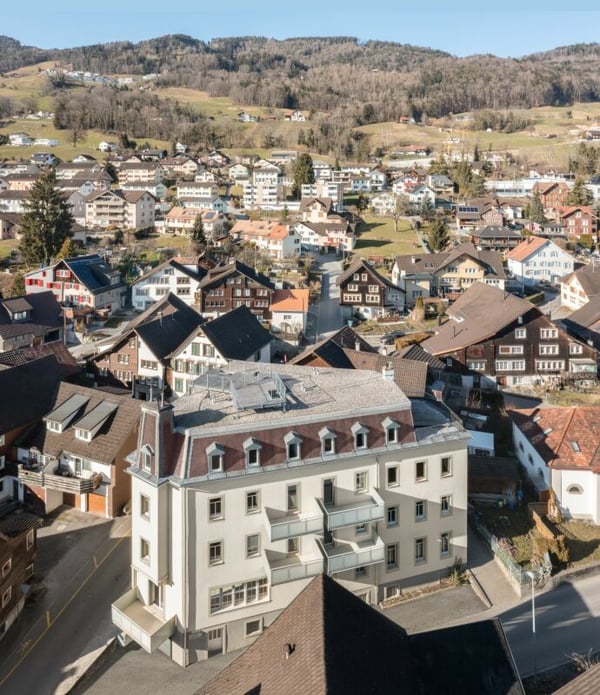 EXKLUSIV: 3.5-Zimmer Wohnung mit modernem Ausbaustandard Und 360° Dachterrasse 7