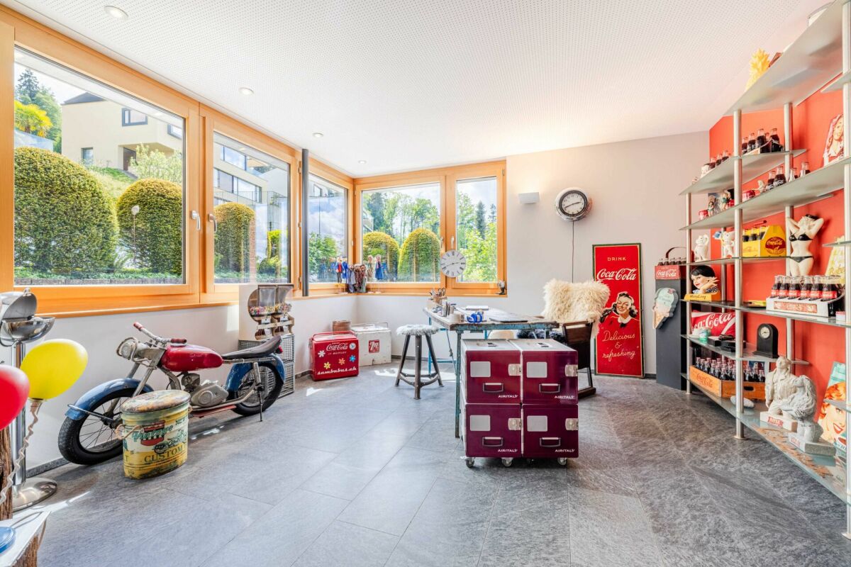 Premium-Einfamilienhaus mit Panorama-Seeblick und aussergewöhnlicher Grundstücksfläche
