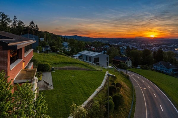 Premium-Einfamilienhaus mit Panorama-Seeblick und aussergewöhnlicher Grundstücksfläche 24