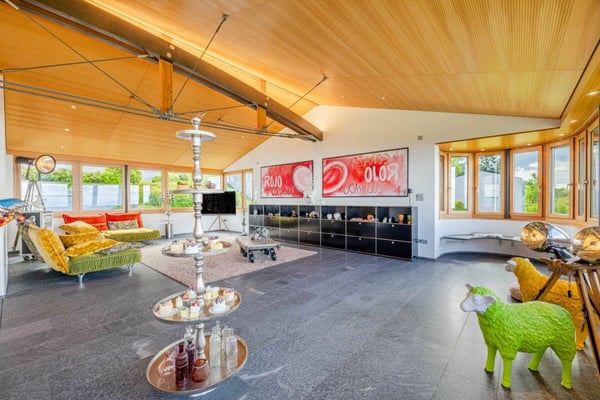 Premium-Einfamilienhaus mit Panorama-Seeblick und aussergewöhnlicher Grundstücksfläche 16