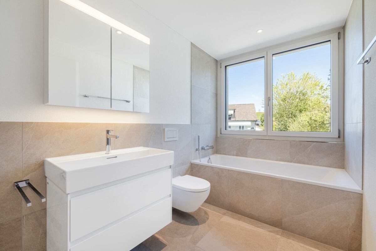 WOHNKOMFORT MIT SONNENBONUS - 4.5-ZIMMER-WOHNUNG   FÜR HÖCHSTE ANSPRÜCHE