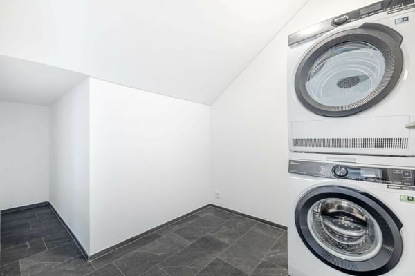 ruhig gelegene 3.5-Zi. Neubau-Dachwohnung mit Blick ins Grüne 7