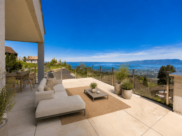 LOGENPLATZ ÜBER DEM BODENSEE: PANORAMA-ATTIKA MIT PRIVATEM POOL 2