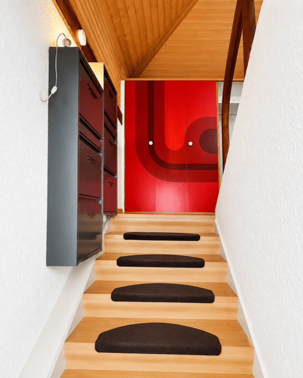 2.5-Zimmer Dachwohnung mit grosser Dachterrasse sehr zentral gelegen 2