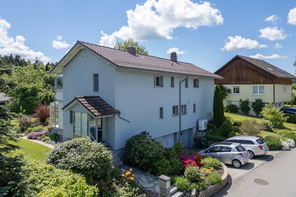 Charmante 3.5 Zimmer Doppelhaushälfte mit grosser Gartenoase 4