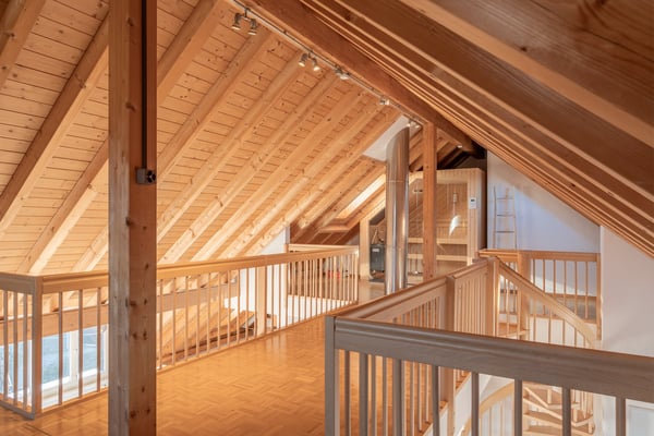 Grosse 4-Zimmer-Maisonette-Wohnung mit Sauna und herrlicher Aussicht in Schüpfen 13