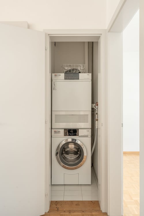 3.5-Zimmer-Wohnung mit Einstellhallenplatz 8