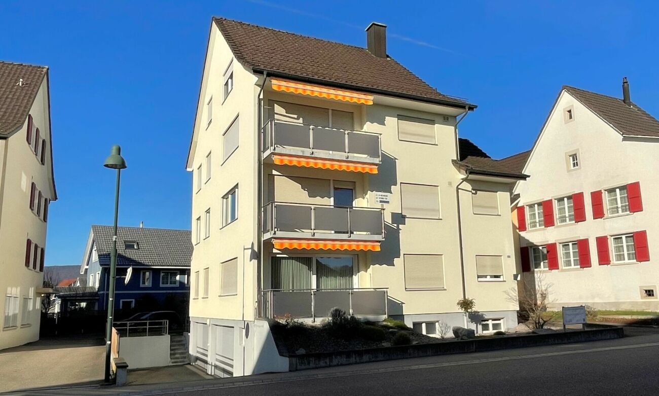 Gemütliche, helle 2.5-Zimmerwohnung mit zusätzlichem Zimmer und Estrich