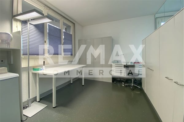 Praxisräume an zentraler Wohnlage mit viel Sonne 11