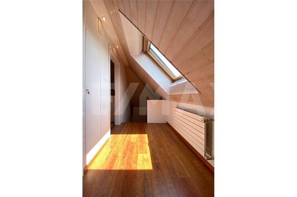 charmantes Familienhaus mit viel Potenzial in zentraler, sonniger Lage 11