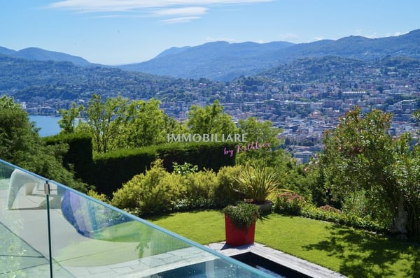 Elevated Living: Villa, traumhaft ruhig gelegen, hochwertig saniert 16