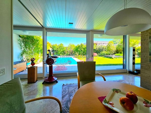 Mid century Villa nahe Zürich, in nur 32 Minuten staufrei am Flughafen 8