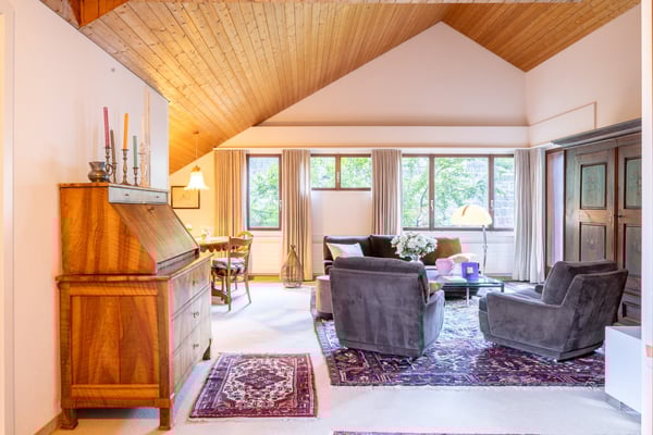 Wohnhaus mit Hotel und Restaurant in Gurtnellen UR 4