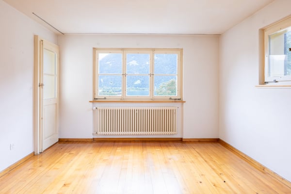 Zweifamilienhaus mit Seesicht in Flüelen, UR 16