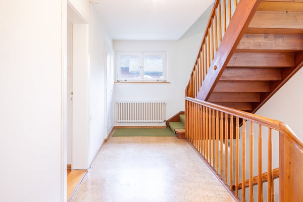 Zweifamilienhaus mit Seesicht in Flüelen, UR 13
