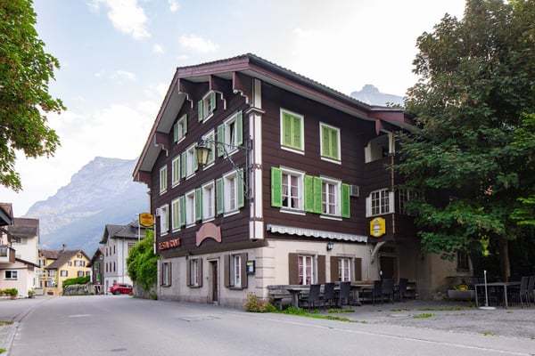Bauland von 1872 m2 in Kernzone 2 - Entwicklungspotenzial mitten in Silenen 4