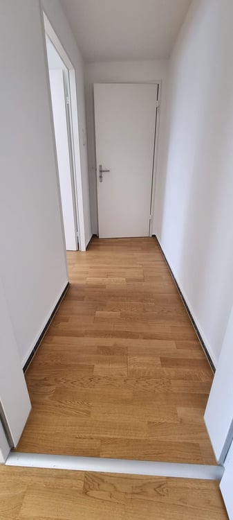 Gewerbe-/Büroräumlichkeiten nähe Klusplatz, zuzügl. Archiv-/Lagerraum 8