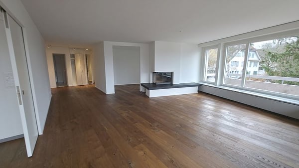 Grosszügige 1.5-Zimmer-Wohnung mit fantastischer Aussicht! 6