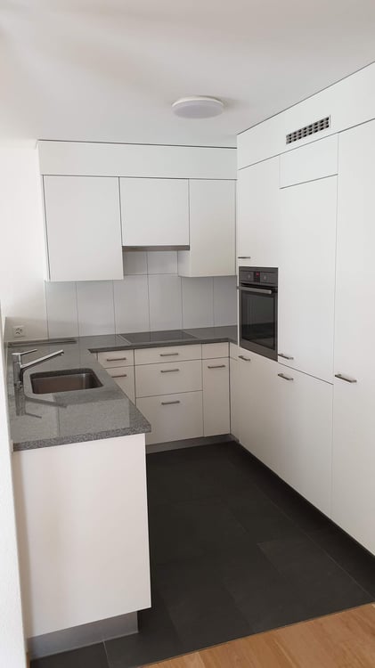Helle 3.5-Zimmer-Wohnung mit Sitzplatz 5
