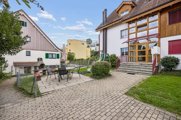 4.5-Zimmer-Dachmaisonettewohnung mit Balkon und Einstellplatz 2