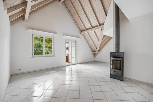 4.5-Zimmer-Dachmaisonettewohnung mit Balkon und Einstellplatz 4