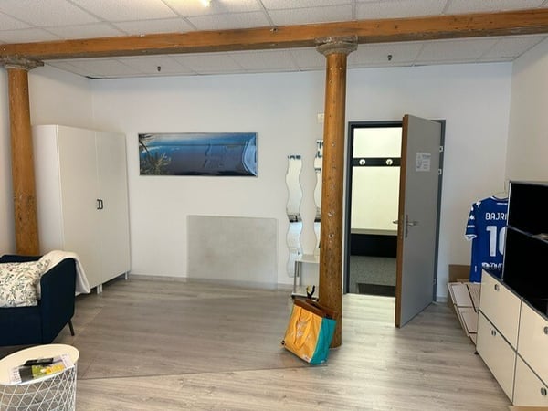 Büro/Atelier/Therapieräume mit Industriecharme 30-63 m2 4