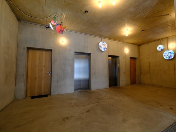 8.5 Zimmerwohnung im Herzog & De Meuron Turmhaus im Zellweger Park 12