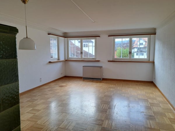 5.5-Zimmer-Maisonettewohnung befristet bis 30.09.2027 3