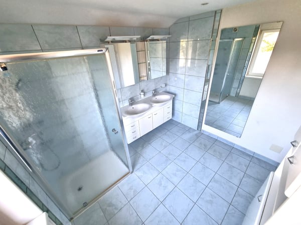 Freistehendes Einfamilienhaus mit Garten, Charme und Potenzial in Volketswil/Hegnau 18