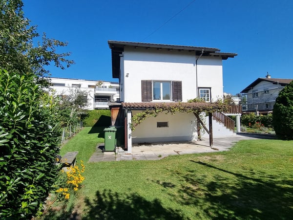 Freistehendes Einfamilienhaus mit Garten, Charme und Potenzial in Volketswil/Hegnau 4