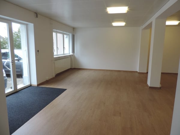 Ausgebaute Bürofläche zwischen Schaffhauserplatz und Seilbahn Rigiblick zu vermieten 11