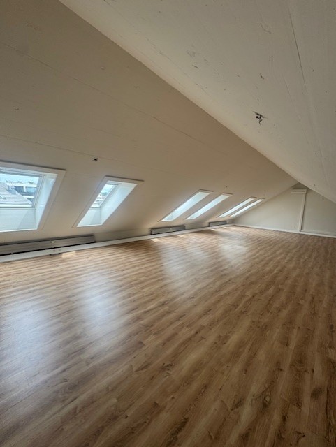 Grosszügiger Gewerberaum an zentraler Lage in Kloten 7