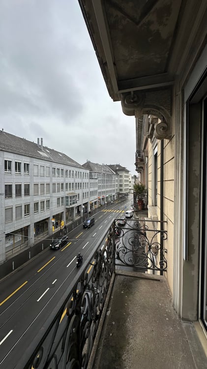 charmante Büroräumlichkeiten an zentraler Lage - Kreuzplatz 10