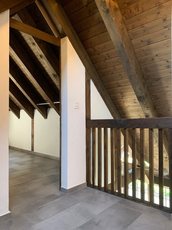 Charmante 2.5-Zimmer-Maisonette in idyllischem Neerach 5