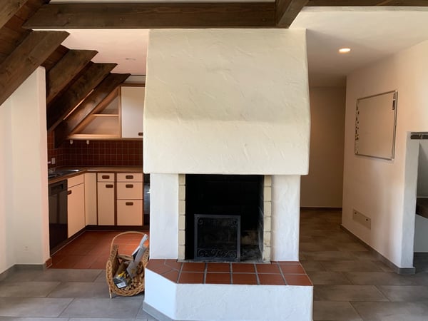 Charmante 2.5-Zimmer-Maisonette in idyllischem Neerach 2