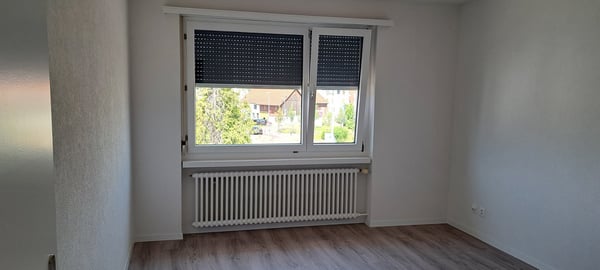 Grosszügige sanierte 4.5-Zimmer-Wohnung in Dübendorf mit Balkon 13