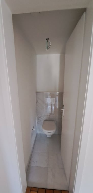 Grosszügige sanierte 4.5-Zimmer-Wohnung in Dübendorf mit Balkon 9