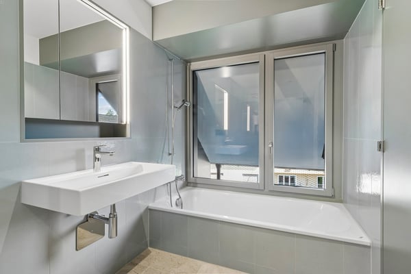 Modernes 3.5-Zimmer-Duplex-Wohnung im Neubau an der Scheuchzerstrasse, Zürich 11