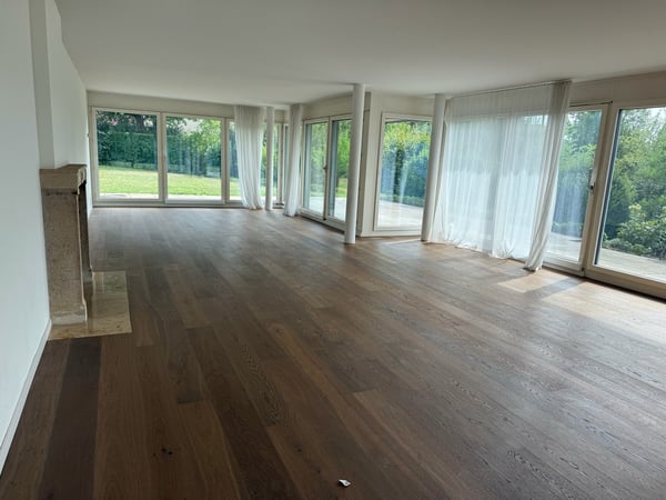 Einzigartige, grosszügige 5.5-Zimmerwohnung mit Garten und Cheminée 3