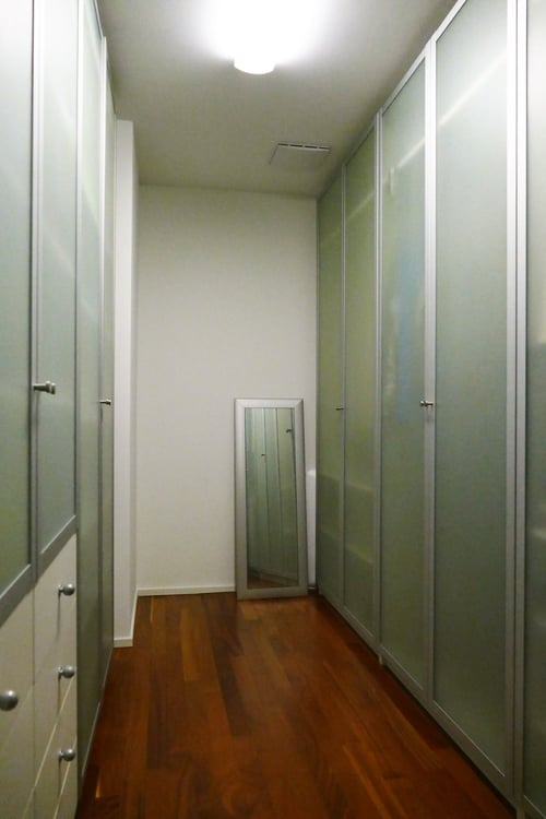Einzigartige, grosszügige 5.5-Zimmerwohnung mit Garten, Terrasse und Cheminée 10