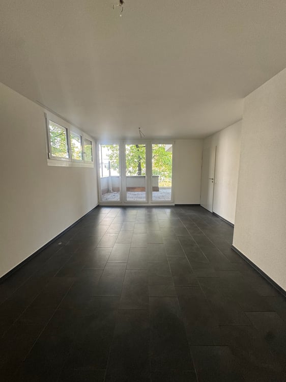 Charmante 3.5-Zimmer-Terrassenwohnung im Erdgeschoss in Zürich-Oerlikon 3