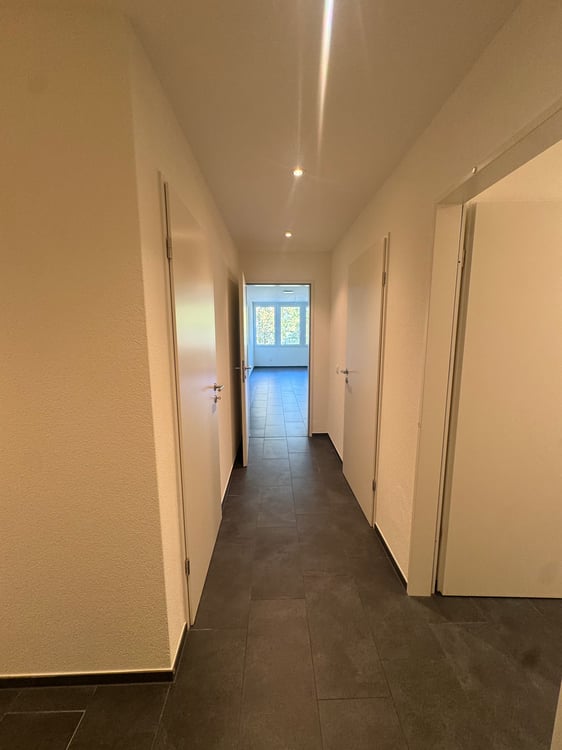 Charmante 3.5-Zimmer-Terrassenwohnung im Erdgeschoss in Zürich-Oerlikon 4