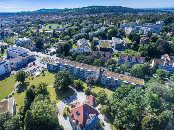 Suchen Sie Platz für Ihr Auto? 3