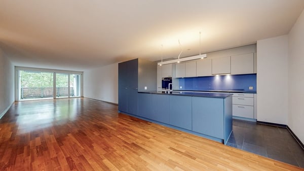 Perfekt für Familien: Wohnung mit grossem Wohnbereich & Sitzplatz 2