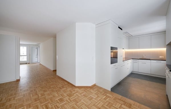 Hier fühlen Sie sich wohl - attraktives Zuhause mit Gartensitzplatz! 2