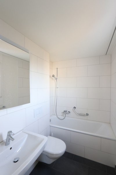 familienfreundlich. grün. Bim Hasel. 8