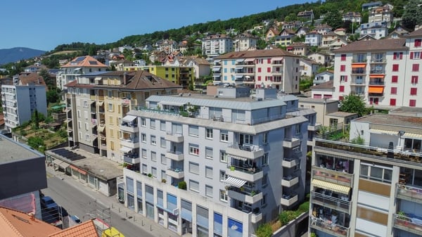 Cherchez-vous un spacieux local à deux pas du centre ville? 1