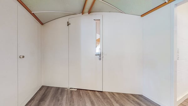 Büroraum sucht neuen Mieter 6