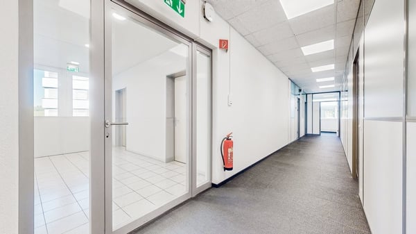 Kompaktes Büro in Dättwil - zentral, bezugsbereit 9