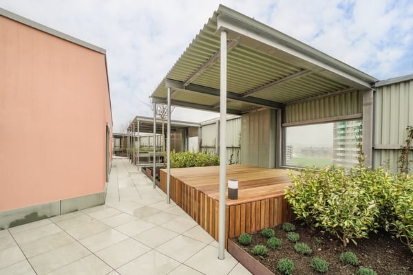 Neubauwohnung und Parkplatz im PilatHuus! 10
